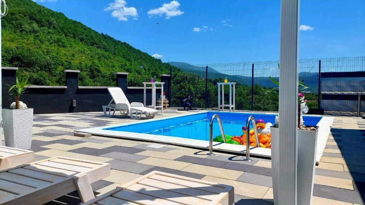 Holiday House White Hill Apartment