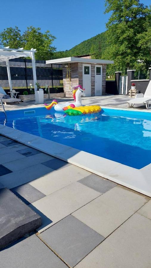 Holiday House White Hill * Bihac