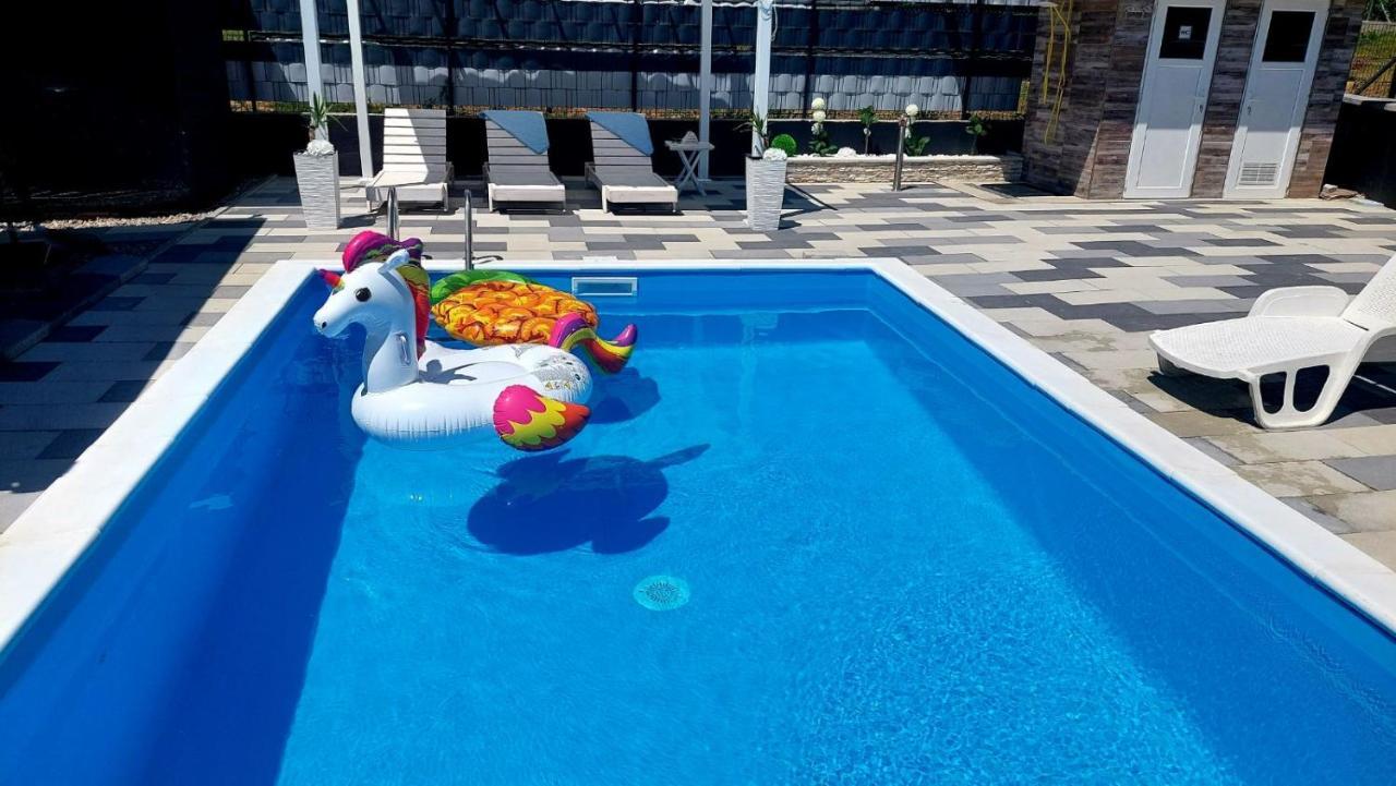 Holiday House White Hill * Bihac